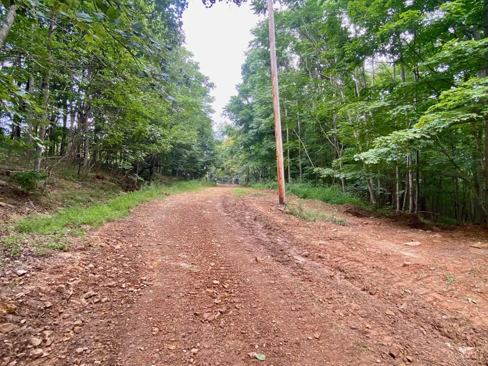 206 Thelma Lane Blue Creek, OH 45616