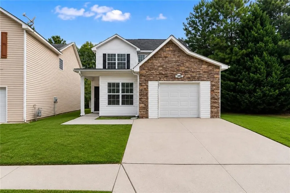 2407 Hackamore Drive South Fulton, GA 30349