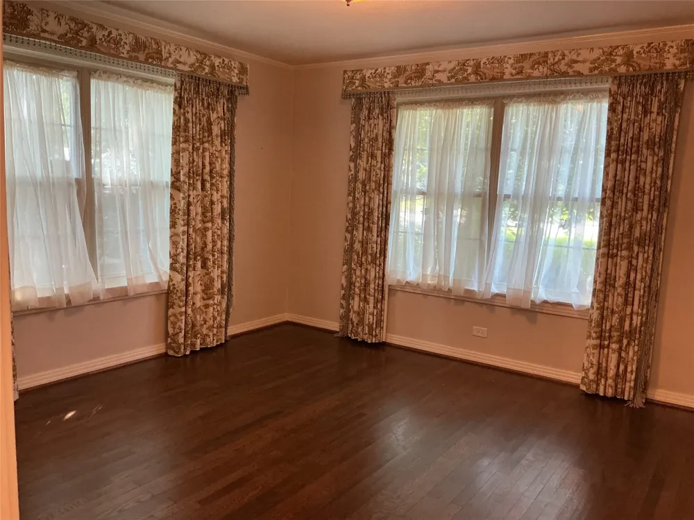 1818 Maplewood Avenue Corsicana, TX 75110