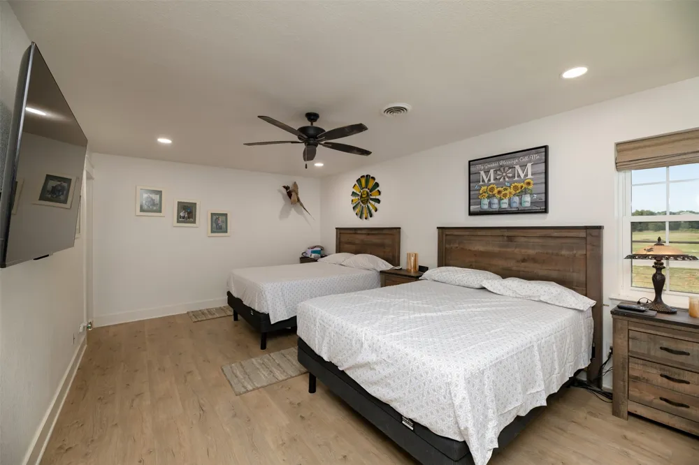 489 Pine Road Poolville, TX 76487