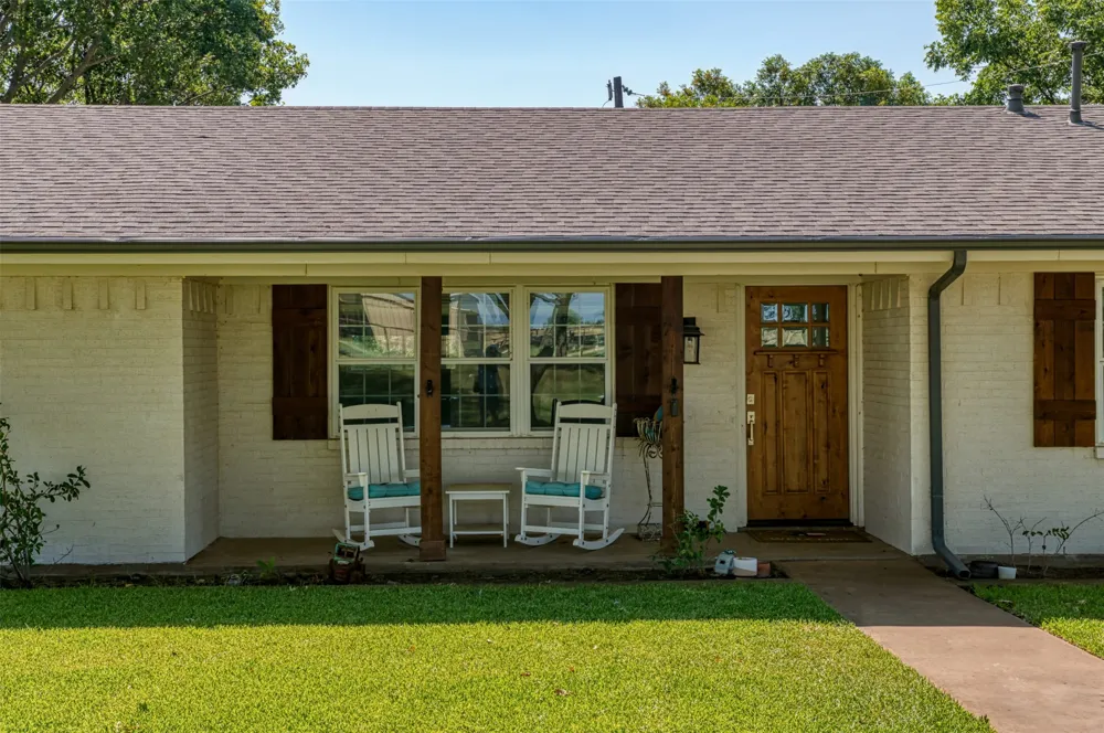 489 Pine Road Poolville, TX 76487