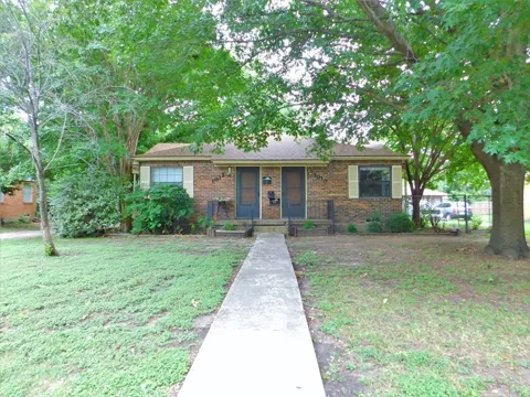 1010 Denton Street