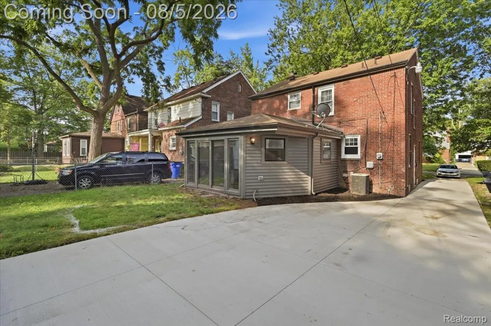16712 Glastonbury Road Detroit City, MI 48219