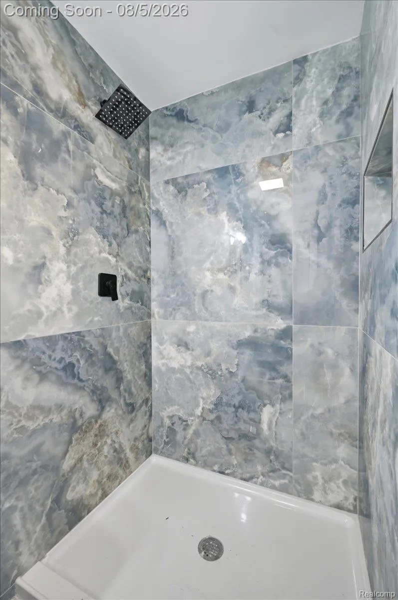 16712 Glastonbury Road Detroit City, MI 48219