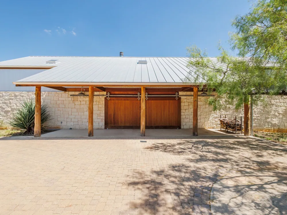 90 County Road 373 Doole, TX 76888