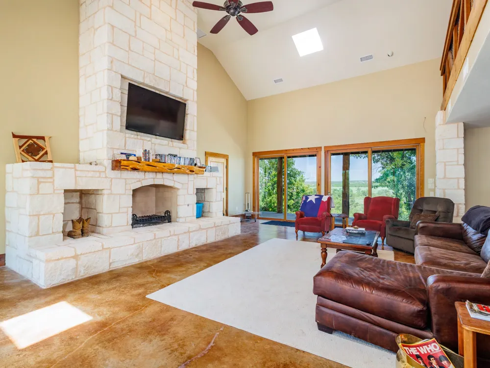90 County Road 373 Doole, TX 76888