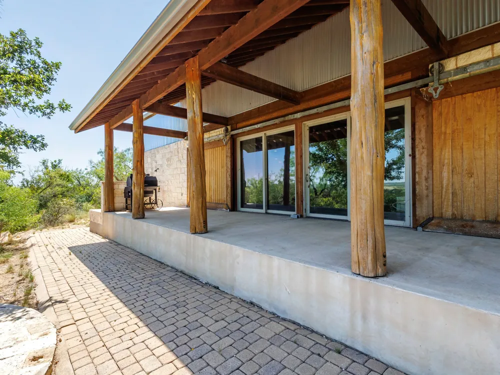 90 County Road 373 Doole, TX 76888