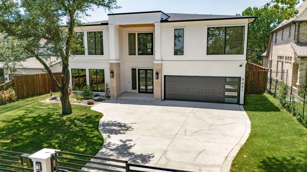 9421 Thornberry Lane Dallas, TX 75220