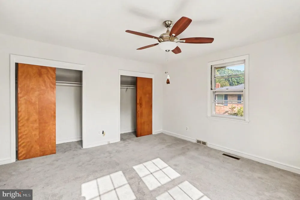 1202 HILLSIDE BOULEVARD Wilmington, DE 19803