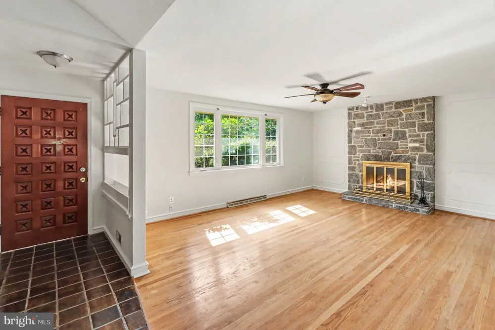 1202 HILLSIDE BOULEVARD Wilmington, DE 19803