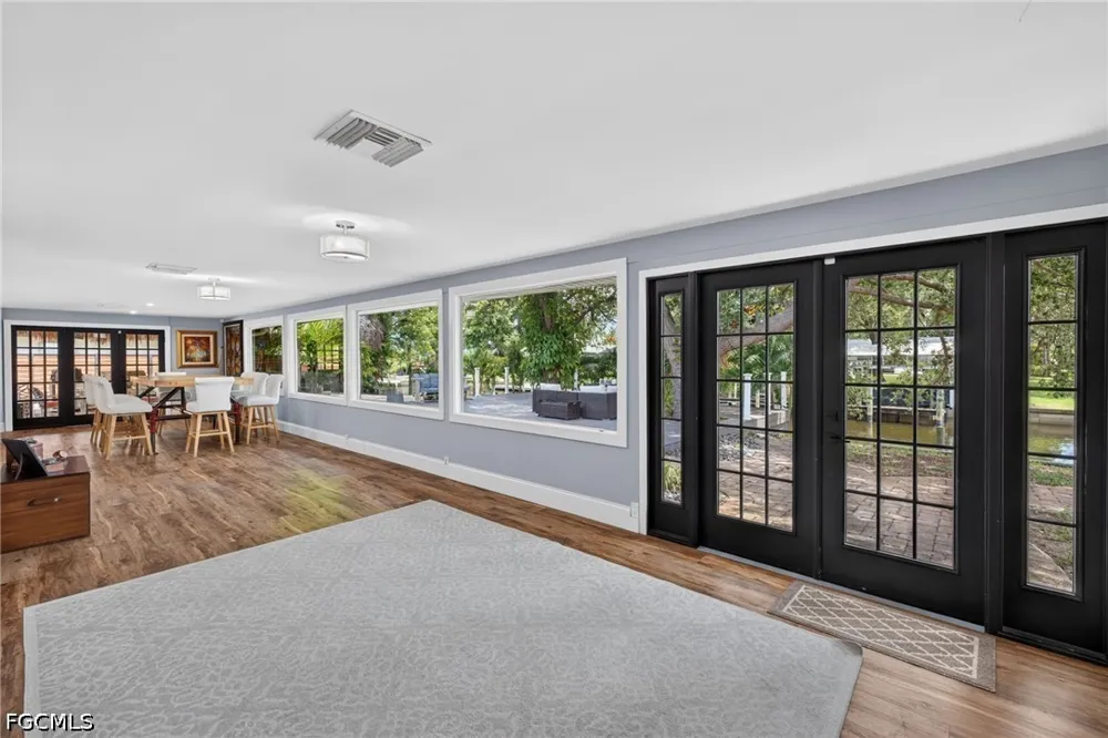 Sunnyside Court Fort Myers, FL 33919