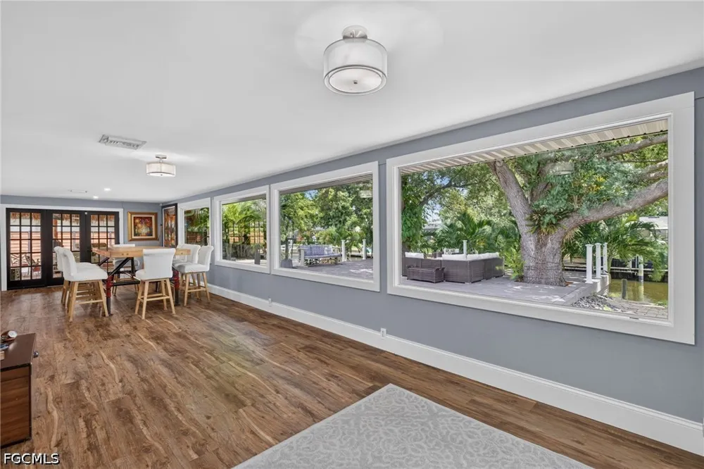 Sunnyside Court Fort Myers, FL 33919
