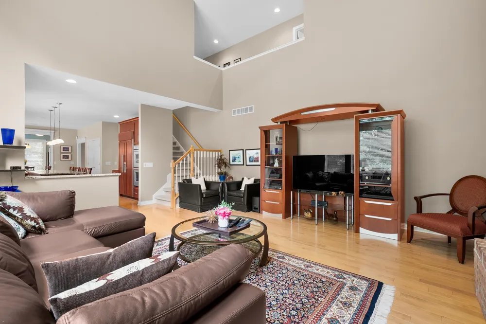 8475 Parkstone Terrace Mattawan, MI 49071