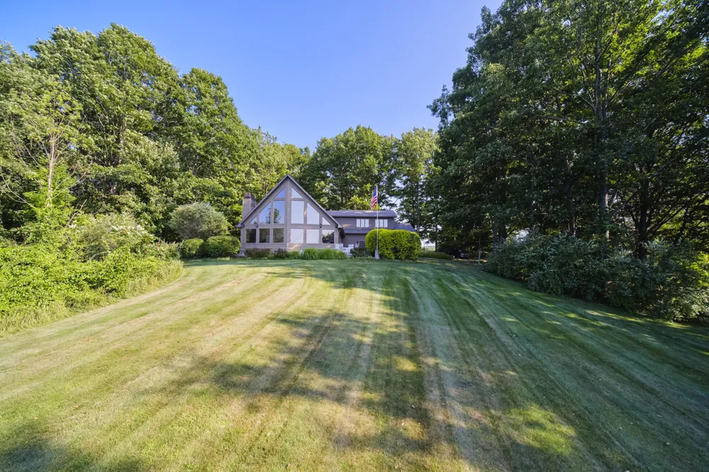 4821 Crescent Beach Road Onekama, MI 49675