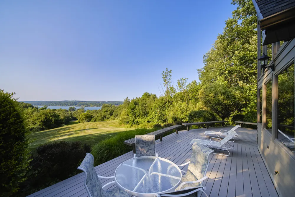 4821 Crescent Beach Road Onekama, MI 49675