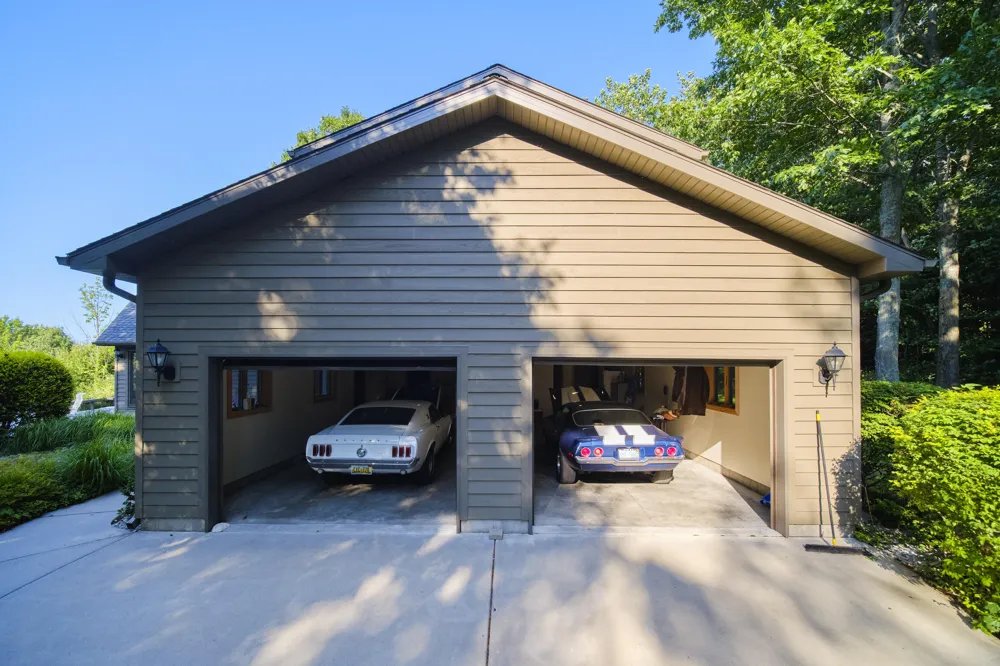 4821 Crescent Beach Road Onekama, MI 49675