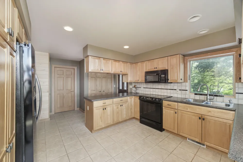 4821 Crescent Beach Road Onekama, MI 49675