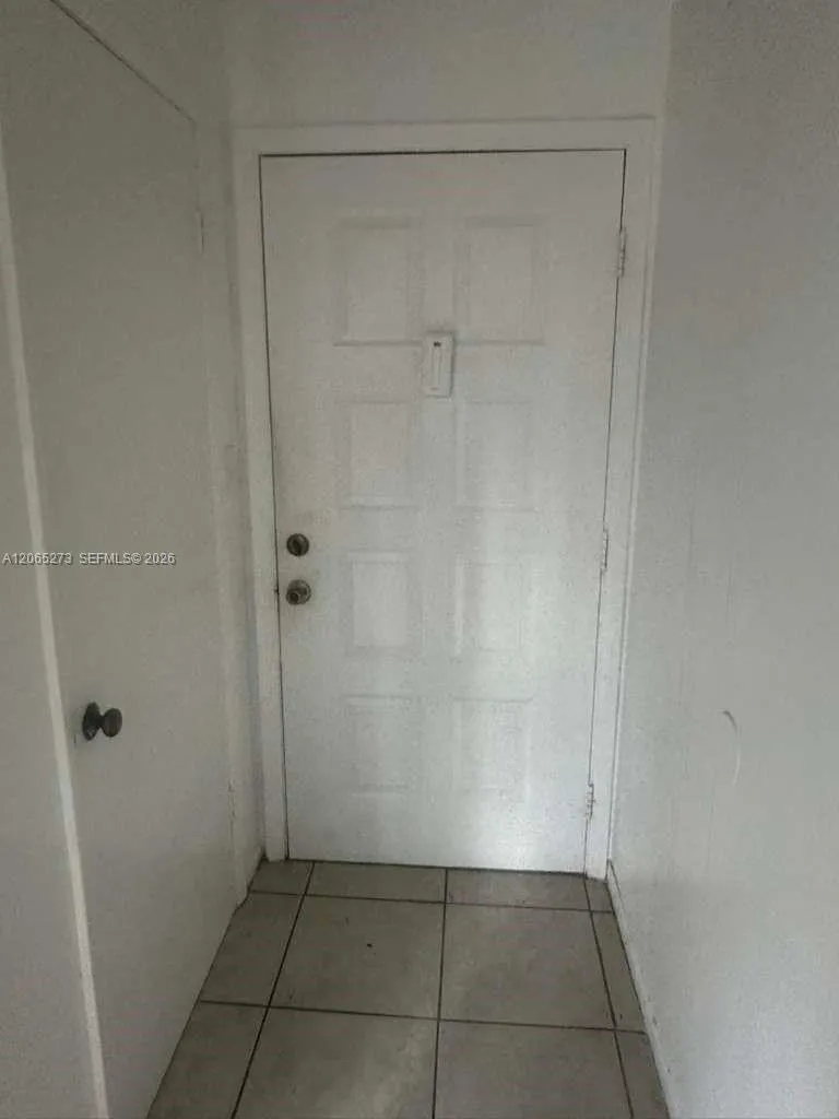 13287 Arbor Pointe Circle #304 Tampa, FL 33617