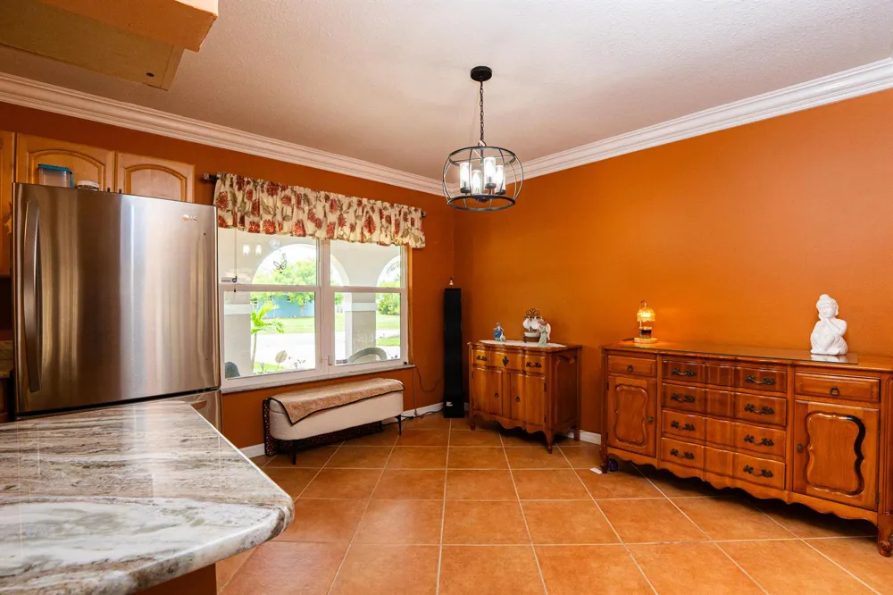 814 SE Corto Court Port St. Lucie, FL 34983
