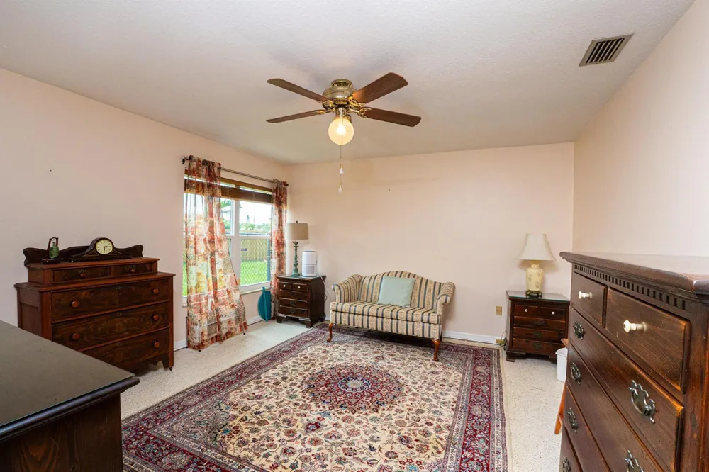 814 SE Corto Court Port St. Lucie, FL 34983