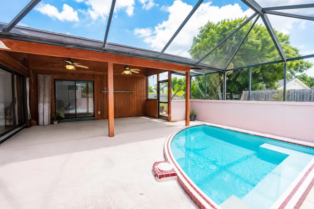814 SE Corto Court Port St. Lucie, FL 34983