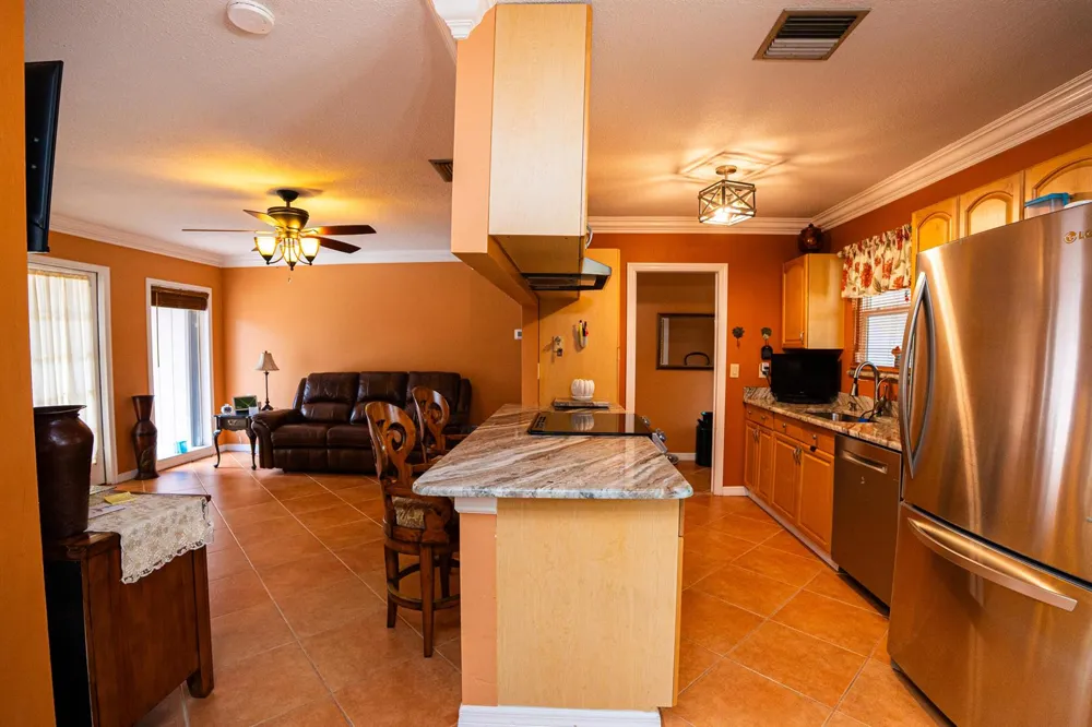 814 SE Corto Court Port St. Lucie, FL 34983