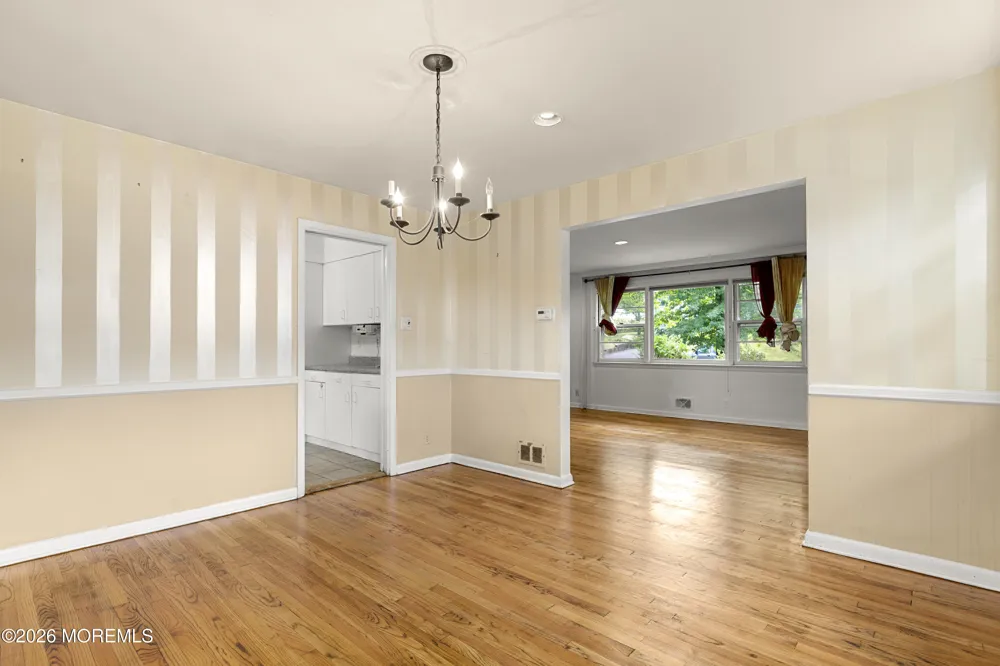 29 Devonshire Terrace West Orange, NJ 07052