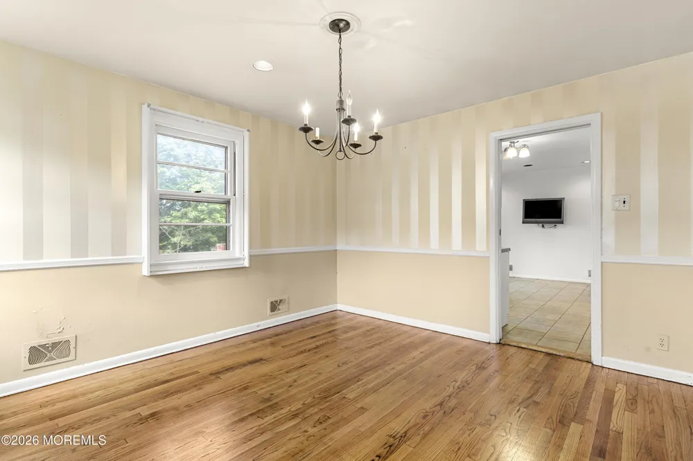 29 Devonshire Terrace West Orange, NJ 07052