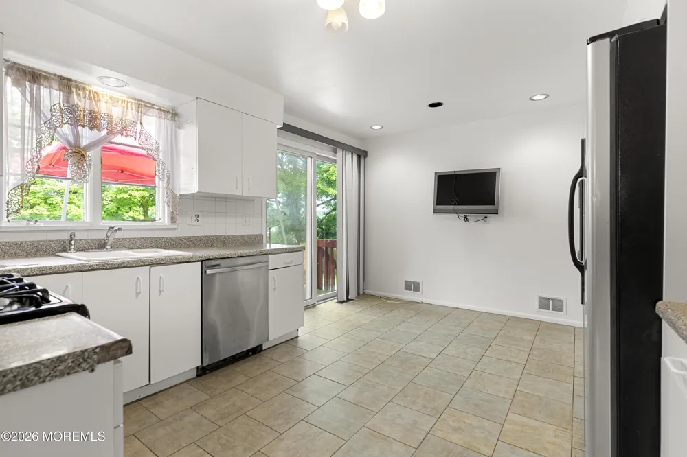 29 Devonshire Terrace West Orange, NJ 07052