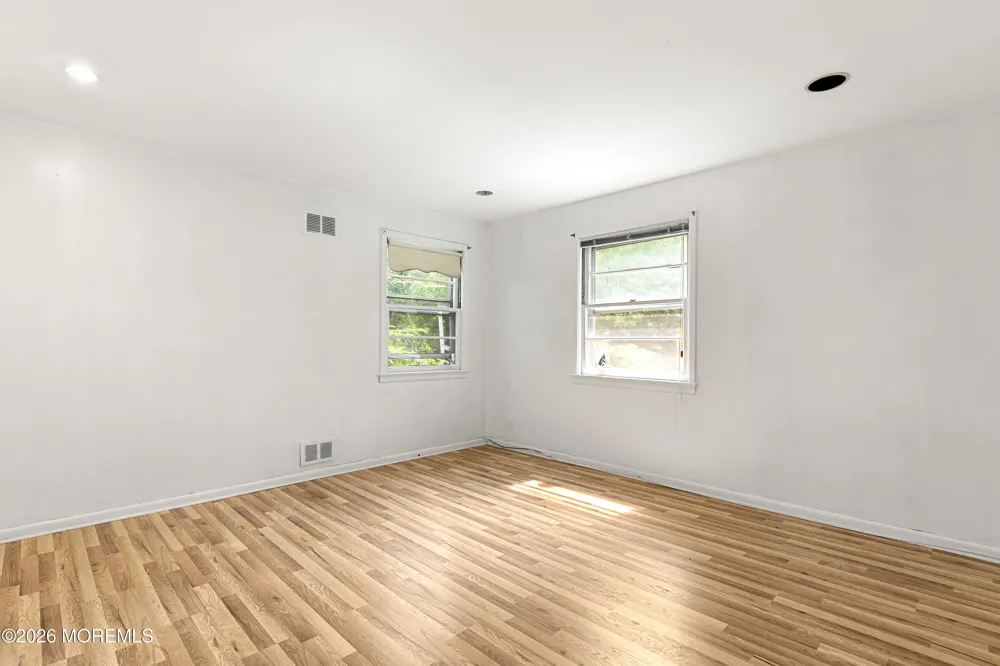 29 Devonshire Terrace West Orange, NJ 07052