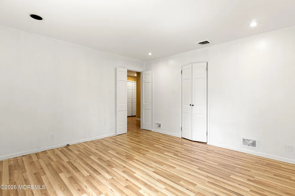 29 Devonshire Terrace West Orange, NJ 07052