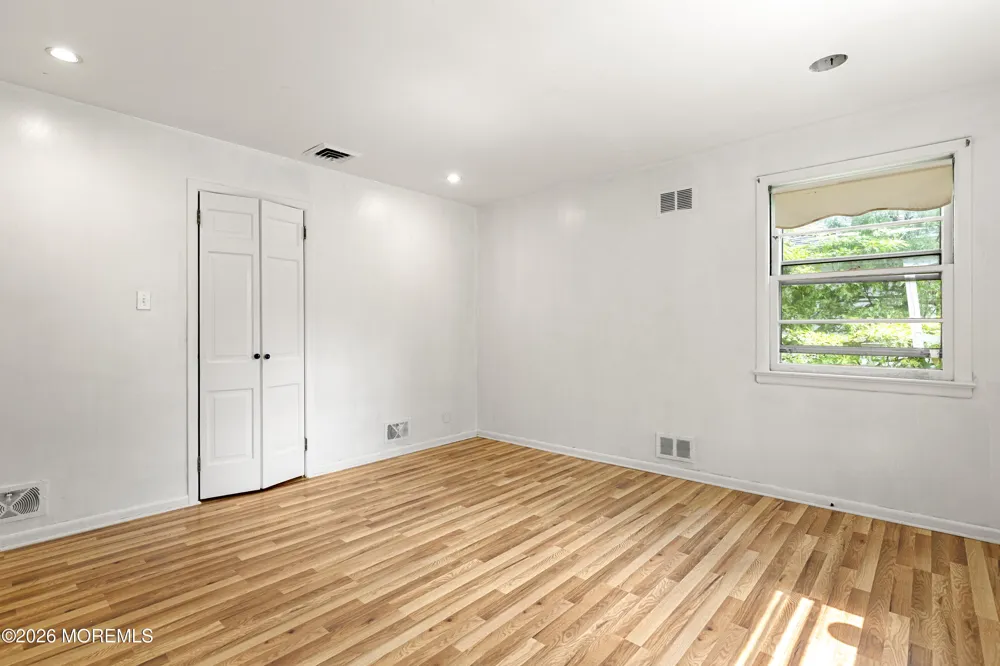 29 Devonshire Terrace West Orange, NJ 07052