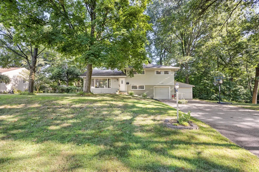 341 Country Club Terrace Battle Creek City, MI 49015
