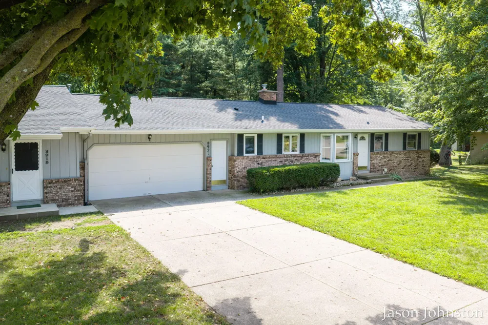 8921 Norman Drive Georgetown Charter Township, MI 49428