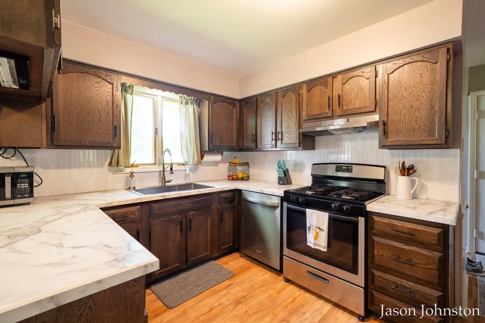 8921 Norman Drive Georgetown Charter Township, MI 49428