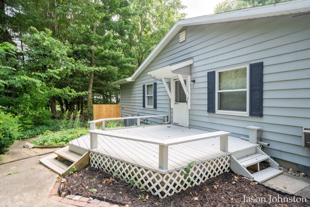 8921 Norman Drive Georgetown Charter Township, MI 49428