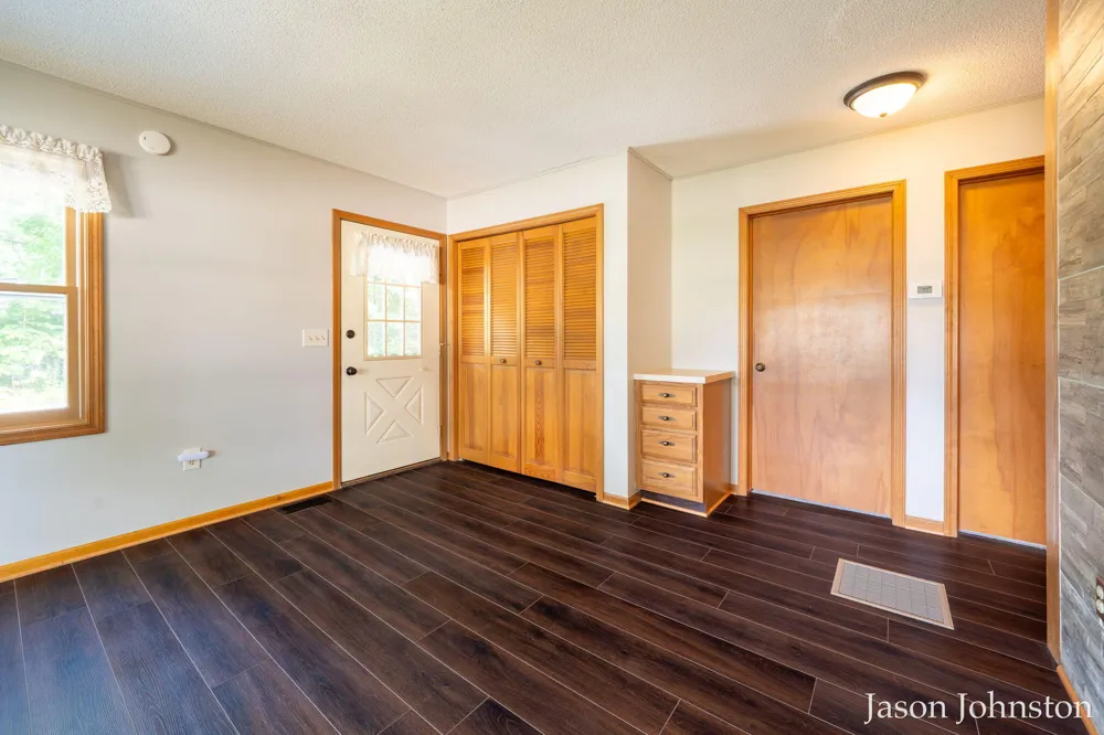 8921 Norman Drive Georgetown Charter Township, MI 49428