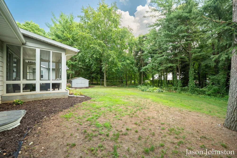 8921 Norman Drive Georgetown Charter Township, MI 49428