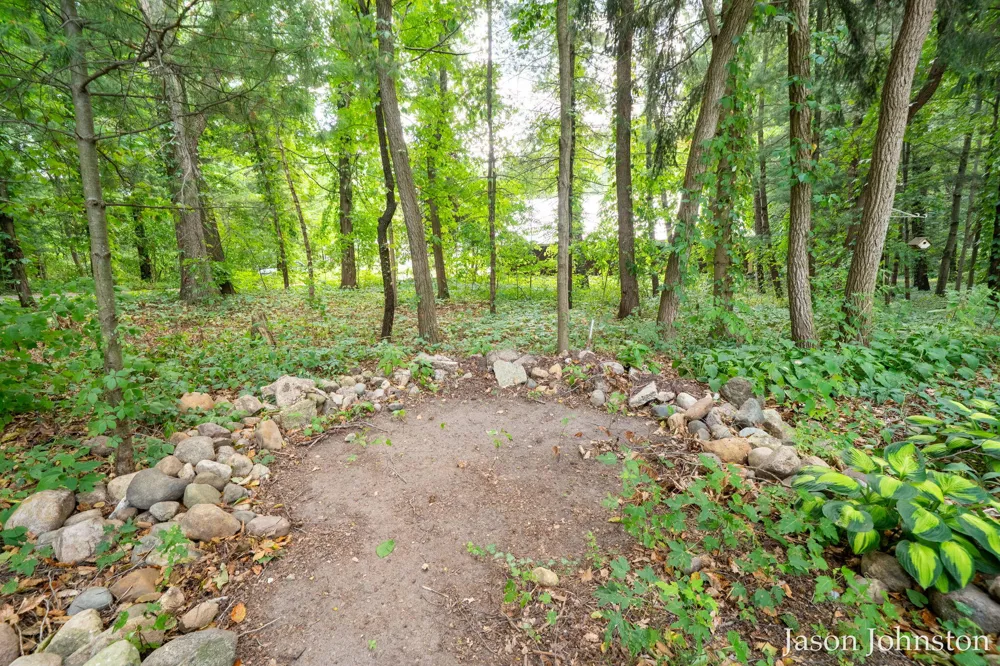 8921 Norman Drive Georgetown Charter Township, MI 49428