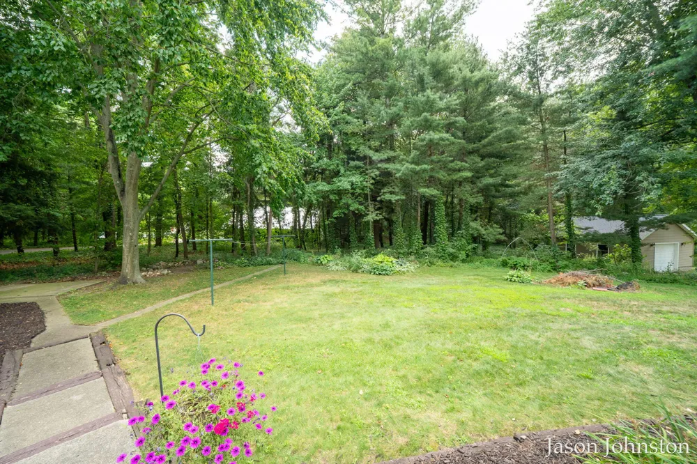 8921 Norman Drive Georgetown Charter Township, MI 49428