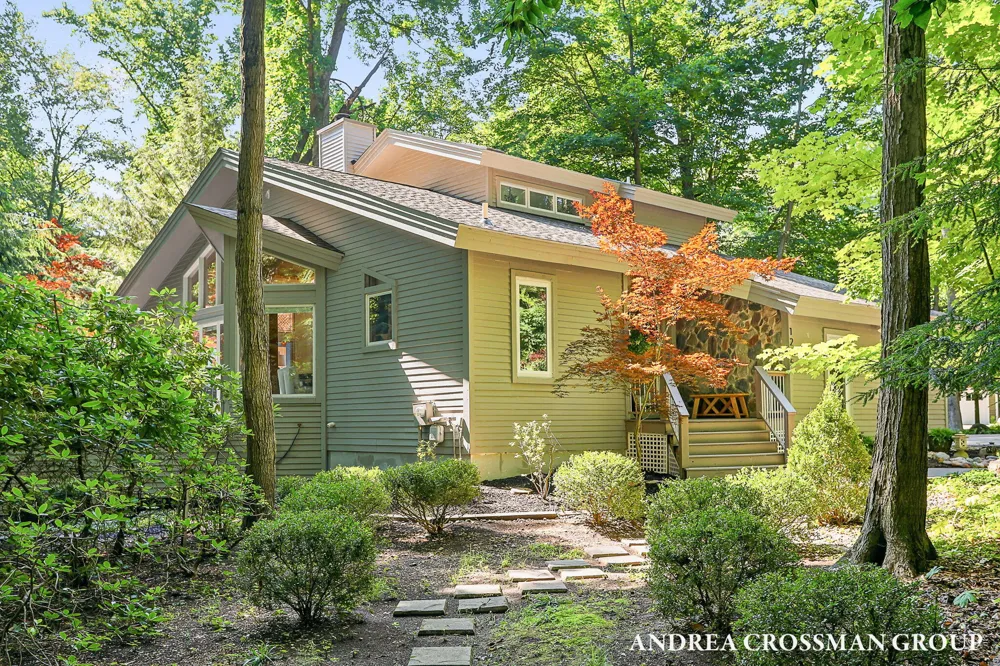 1215 Ash Drive Ganges Township, MI 49090