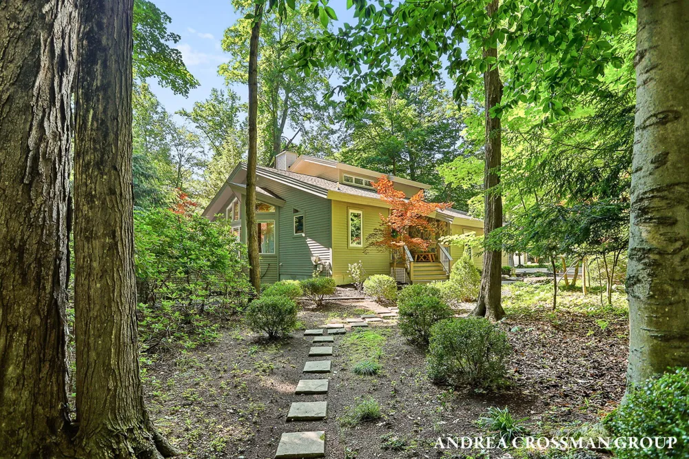 1215 Ash Drive Ganges Township, MI 49090