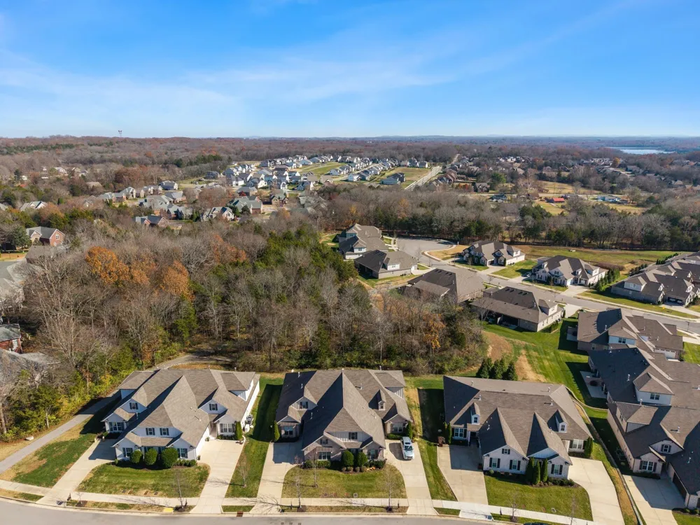2279 Seven Points Cir Hermitage, TN 37076