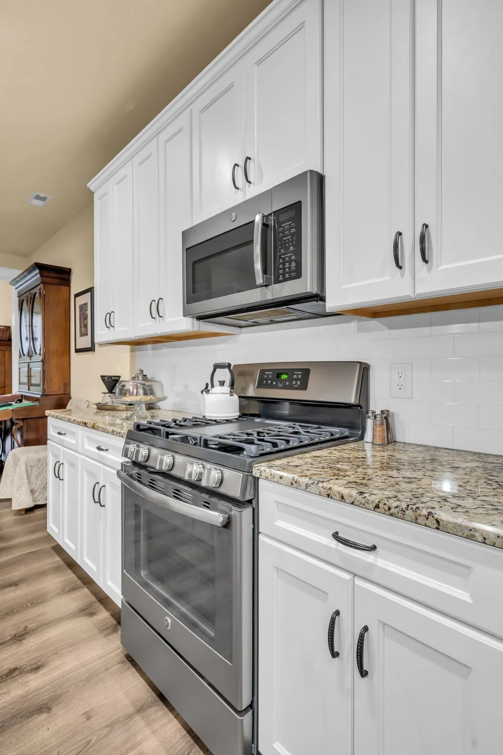 2279 Seven Points Cir Hermitage, TN 37076