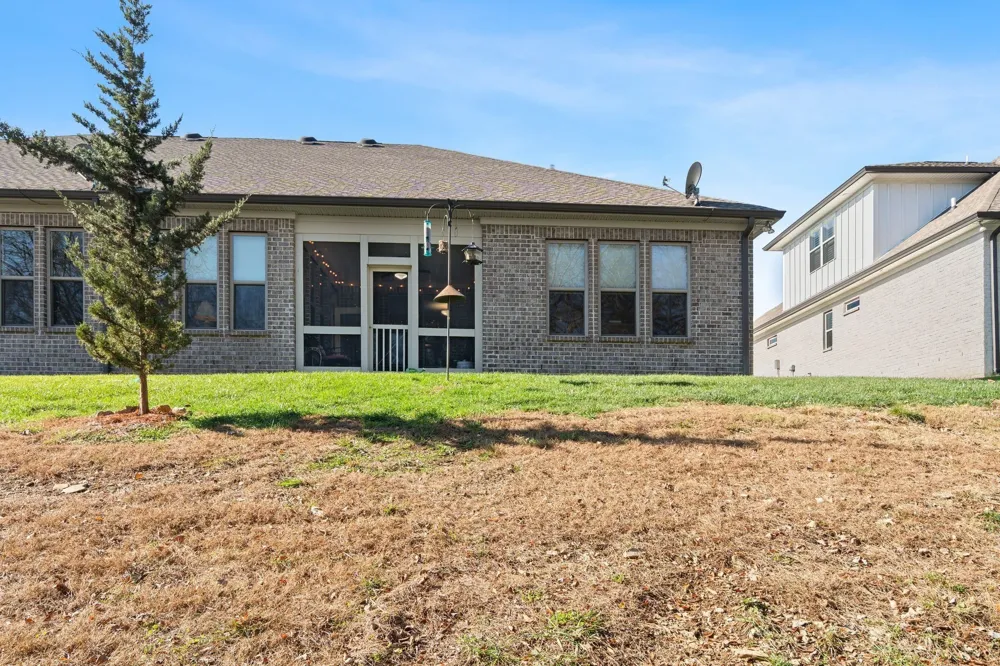2279 Seven Points Cir Hermitage, TN 37076