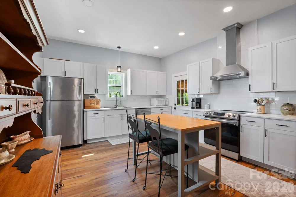 636 Trade Street Tryon, NC 28782