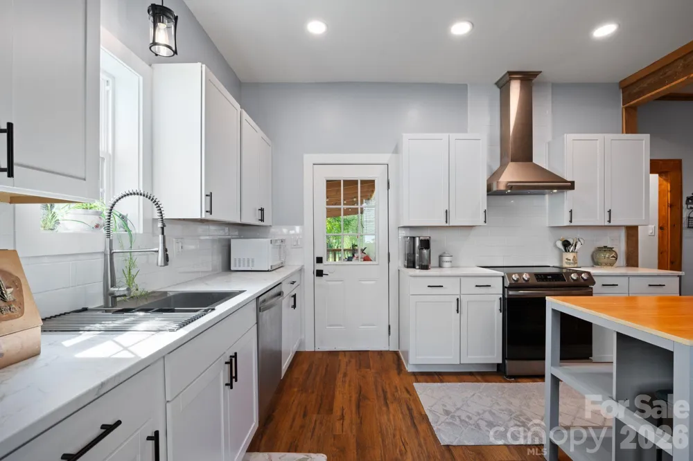636 Trade Street Tryon, NC 28782
