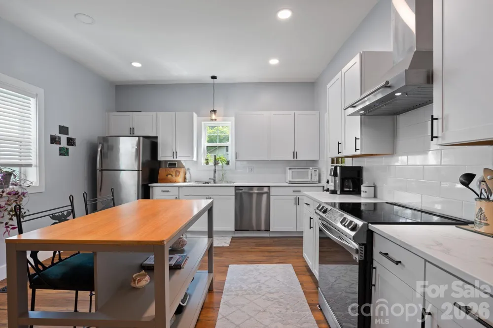 636 Trade Street Tryon, NC 28782