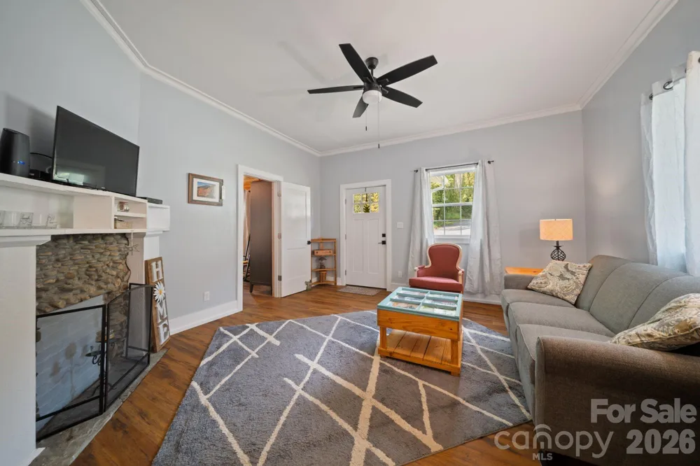 636 Trade Street Tryon, NC 28782