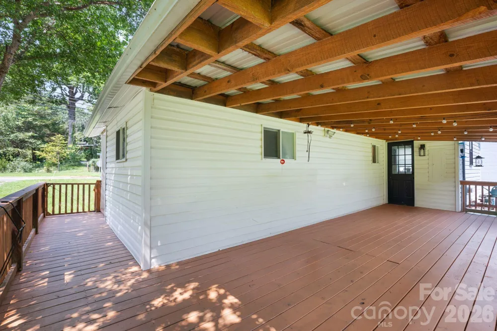 636 Trade Street Tryon, NC 28782